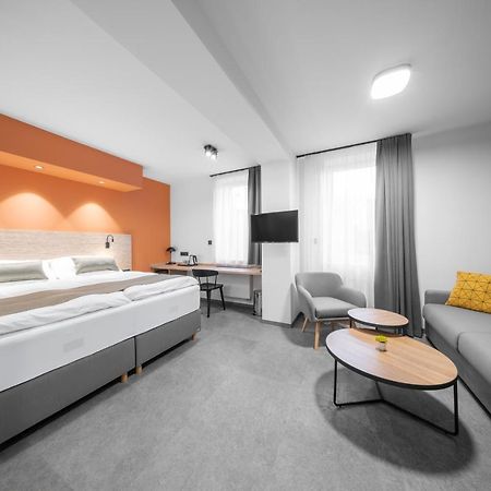 Hotel Diana Karviná Εξωτερικό φωτογραφία