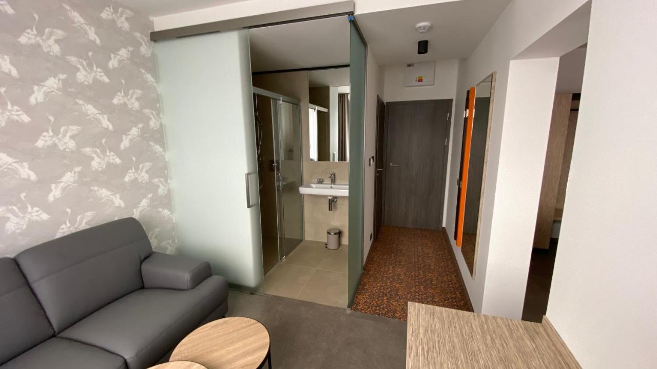 Hotel Diana Karviná Εξωτερικό φωτογραφία